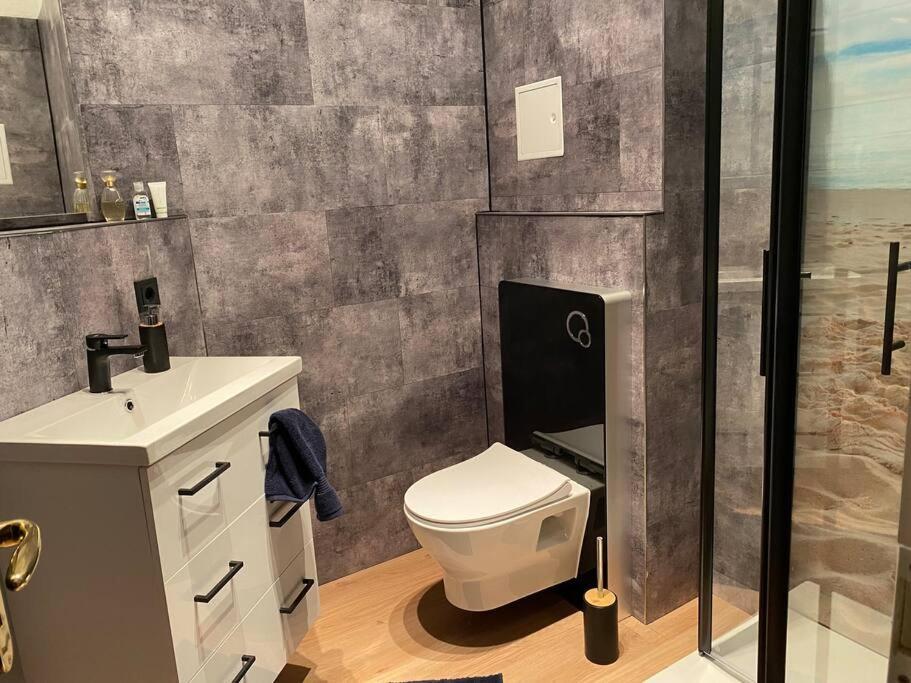 Innenstadt Refugium In Ruhiger Wasserlage+Balkon Λειψία Εξωτερικό φωτογραφία
